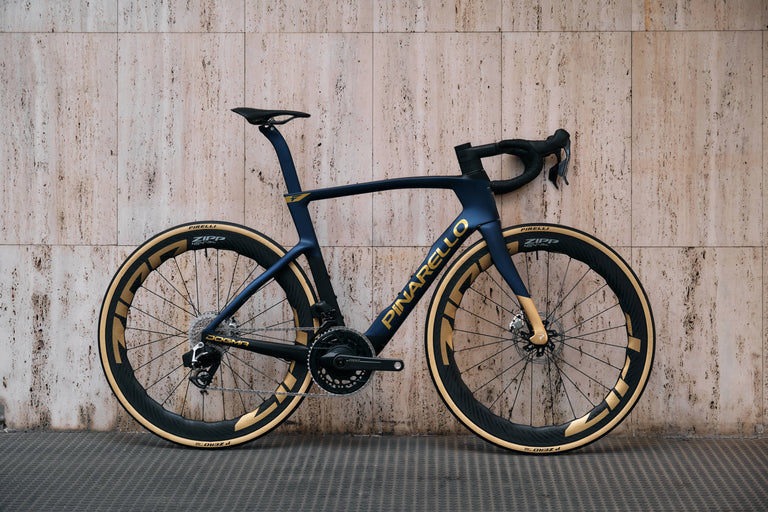 Pinarello Dogma F | Size 515 | Q36.5 Replica Team Livery | 7.070 kg